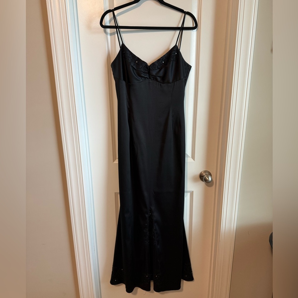 Elegant Black Beaded Prom Dress